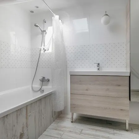 Charmante Maison A 250 Metres De La Ferienhaus