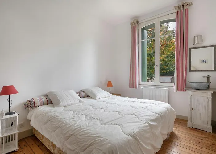 Charmante Maison A 250 Metres De La